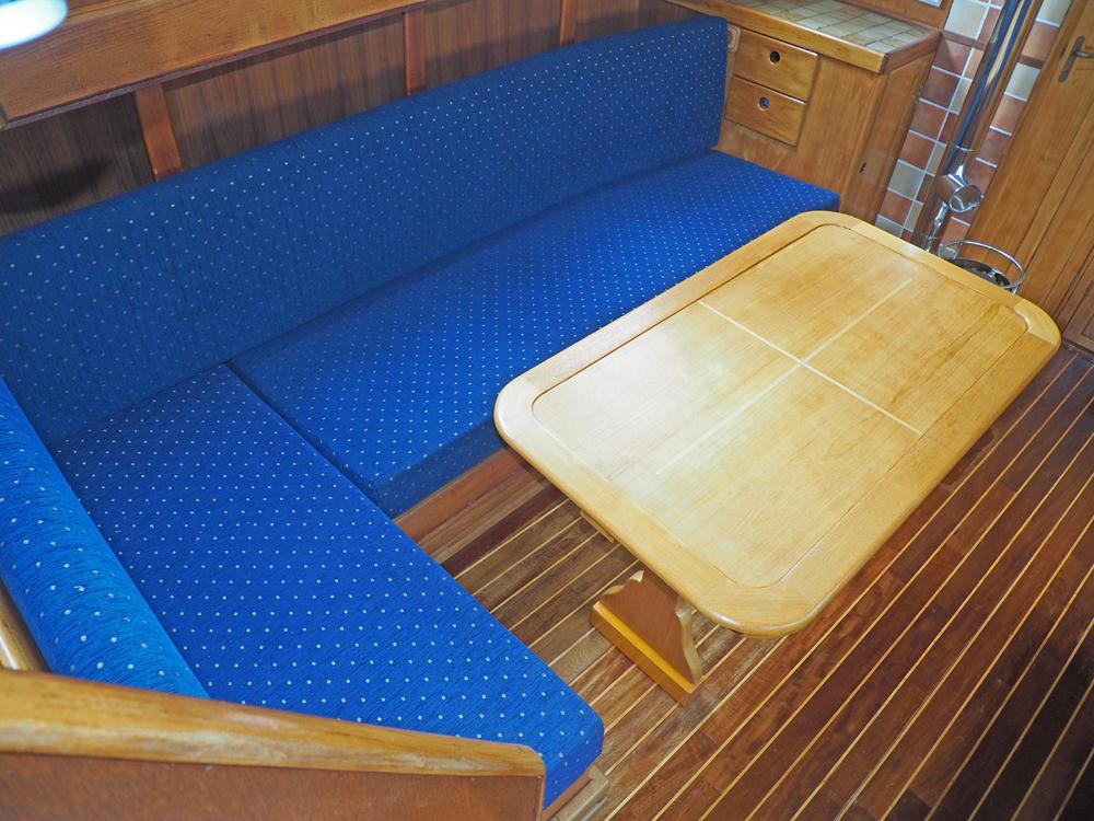 Salon, Innenausstattung